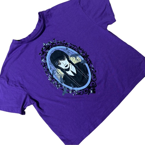 Purple Wednesday Adams TV Show Cropped Graphic T-Shirt Size Medium (7–8) - Picture 1 of 3